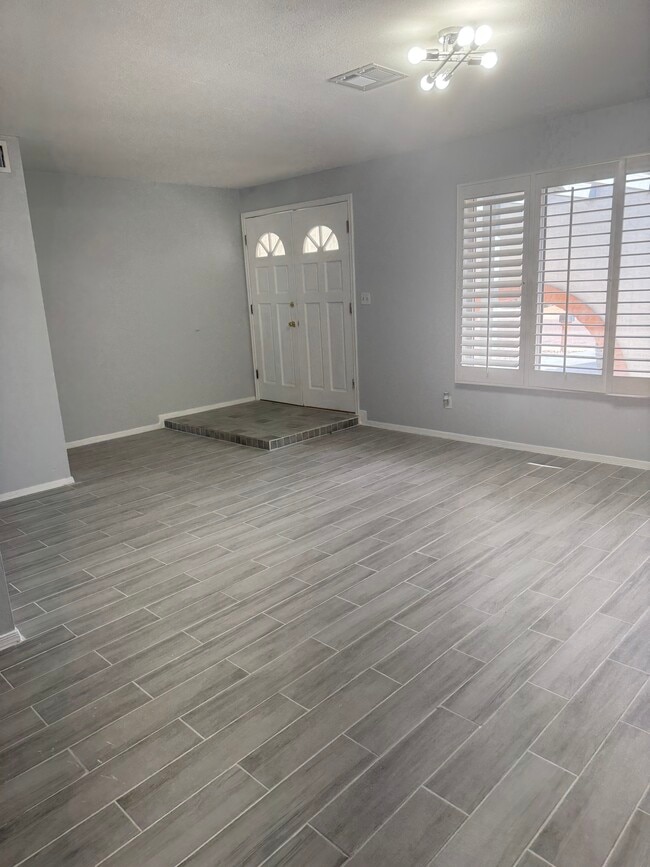 Building Photo - 3744 W Kariba Dr