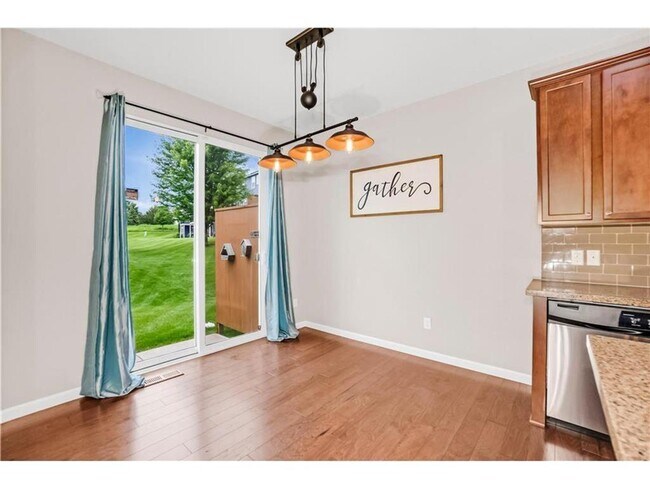 Foto del edificio - 3129 Countryside Ave