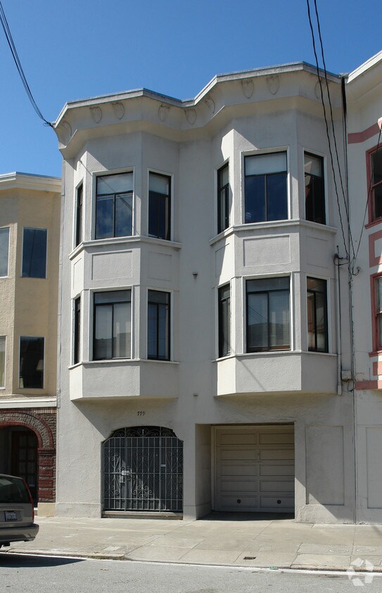 Building Photo - 779 Ninth Avenue