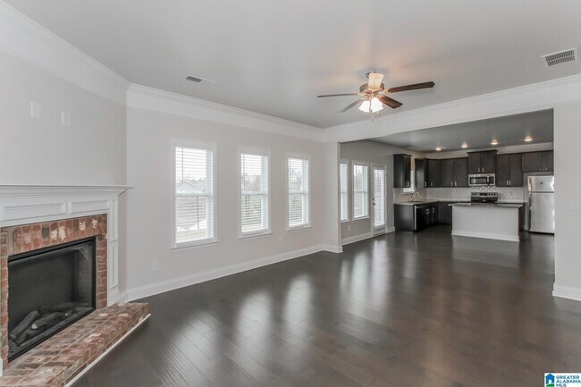 Building Photo - 253 Union Station Dr