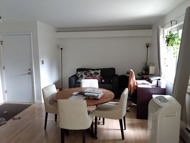Building Photo - COZY 2 Bed 1 Bath Condo in North Boulder!