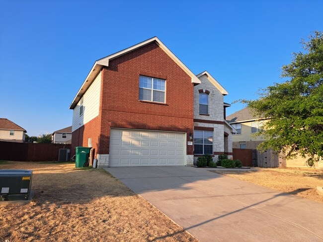 Building Photo - 829 Kachina Loop