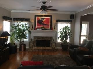 Building Photo - 710 Tala Dr