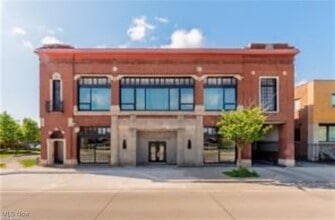 Building Photo - 3800 Euclid Ave