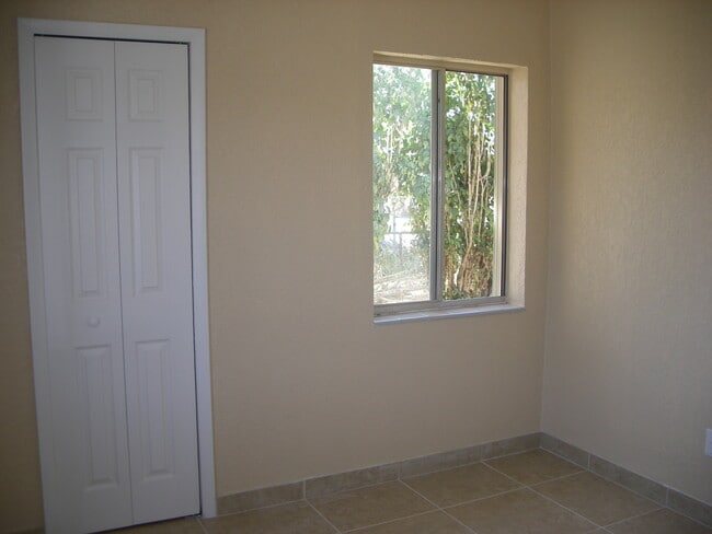 Building Photo - 3810 NW 65th Ave