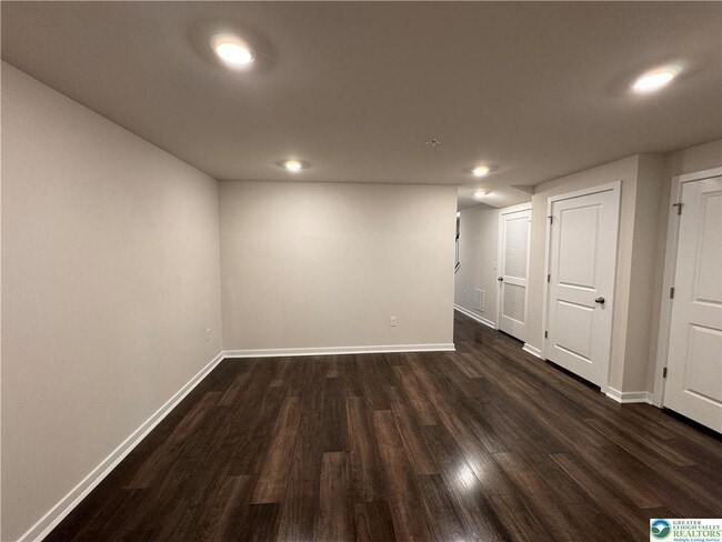 Foto del edificio - 4934 Brookside Ct