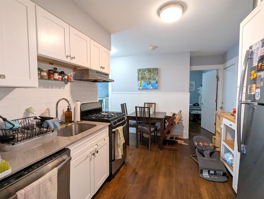 347 Windsor St Unit 1, Cambridge, MA 02141 347 Windsor St Cambridge