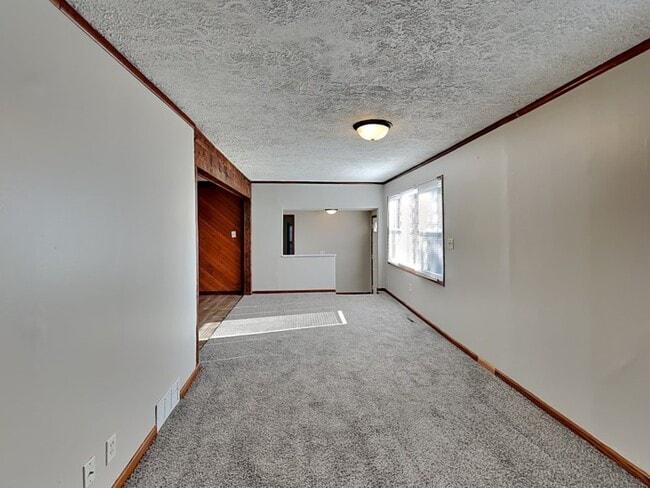 Foto del edificio - 8107 Pillsbury Ave S