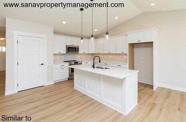 Foto del edificio - Luxury 2,200 Sq Ft Villa with Chef’s Kitch...