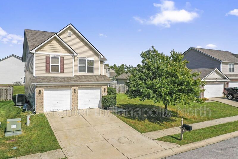 Primary Photo - 792 Daybreak Dr