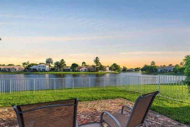 Building Photo - 9416 Lake Serena Dr