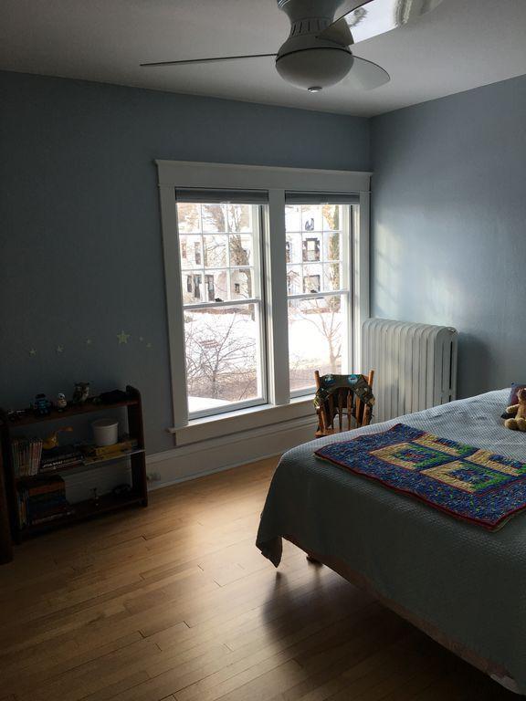 Building Photo - 710 MacArthur Ave