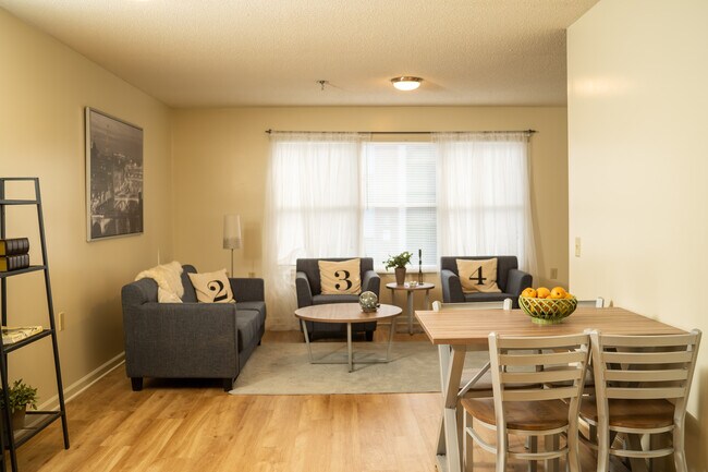Dining Room - 1221 Mountain View Dr