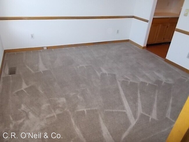 Building Photo - 4 br, 2.5 bath House - 604 Ridenour Road