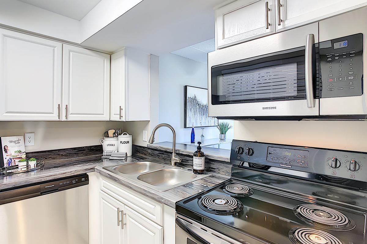 Poste Winter Park Apartments in Winter Park, FL