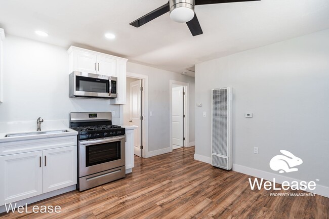 Building Photo - 2 br, 1 bath House - 4038 Boston Ave