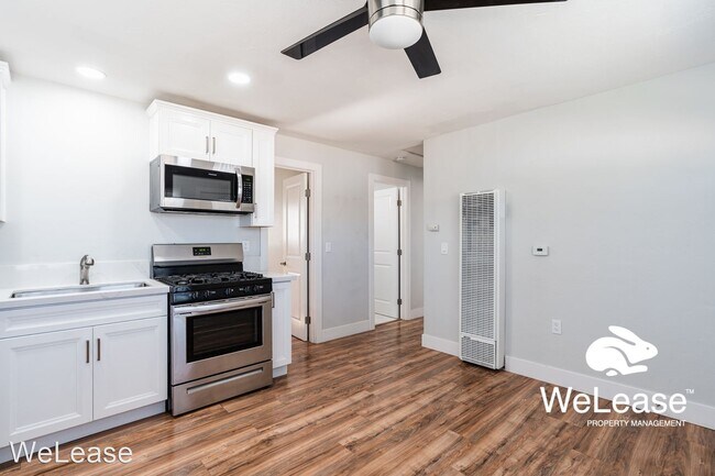 Foto del edificio - 2 br, 1 bath House - 4038 Boston Ave