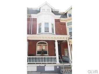 Primary Photo - 1248 Walnut St