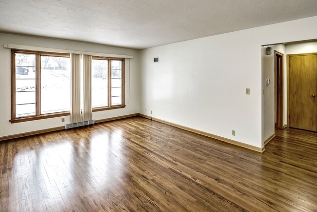 Photo - PRE-LEASING Spacious 3-Bed and 2-Bath Apartment!