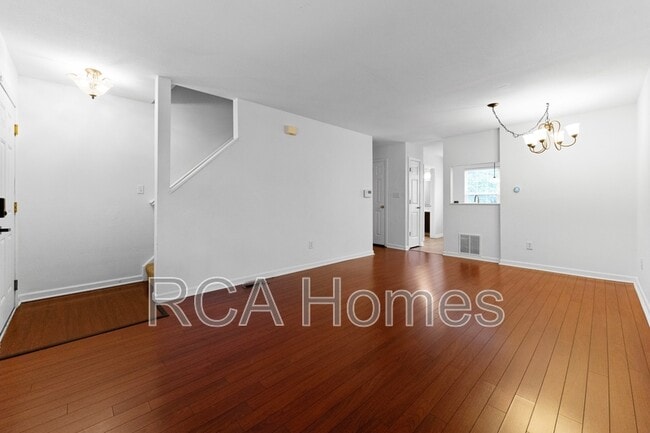 Photo - 3212 River Villa Way House