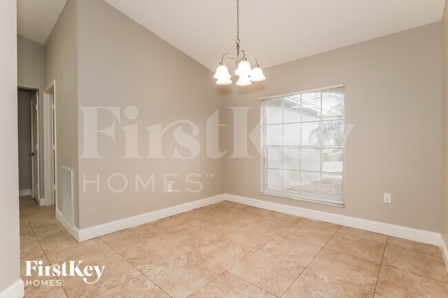 Foto del edificio - 7938 Charleston Blvd