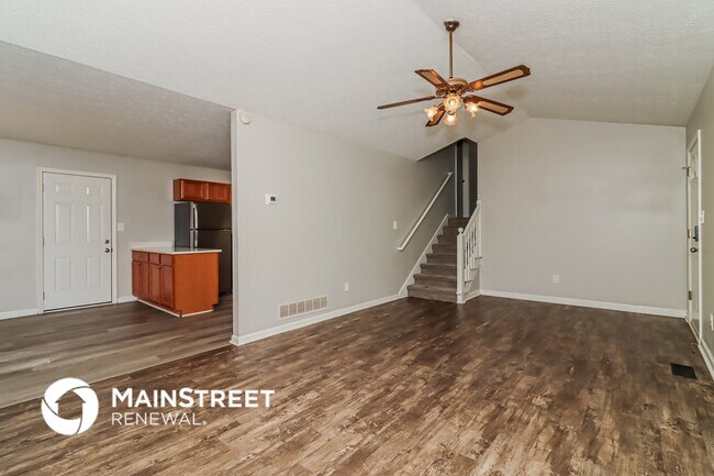 Foto del edificio - 51 Glenbrook Ct