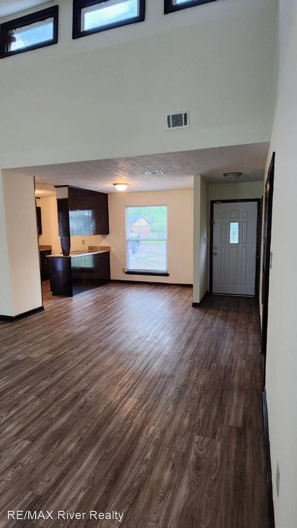 Foto del edificio - 3 br, 2 bath House - 2627 Teakwood Drive