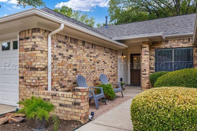 Foto del edificio - 5104 Andalusia Trail