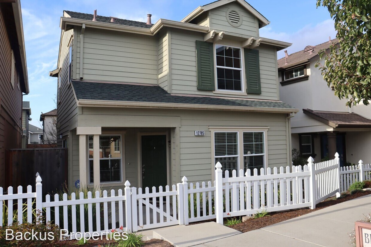 Primary Photo - 2 br, 2.5 bath House - 12785 Rogge Village...
