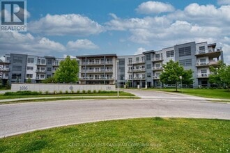 Building Photo - 1705-1705 Fiddlehead Pl
