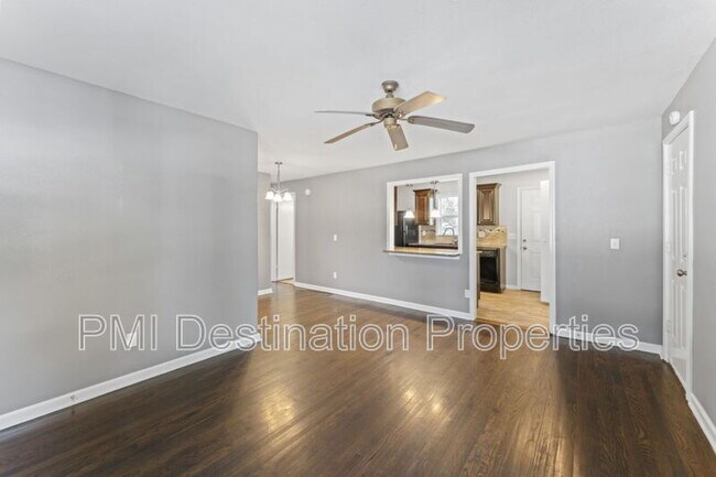 Foto del edificio - 1018 NE 44th Terrace