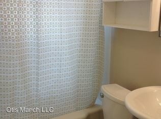 Building Photo - 2 br, 1 bath House - 65 Essex Street