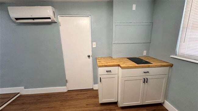 Foto del edificio - 236 6th Ave N