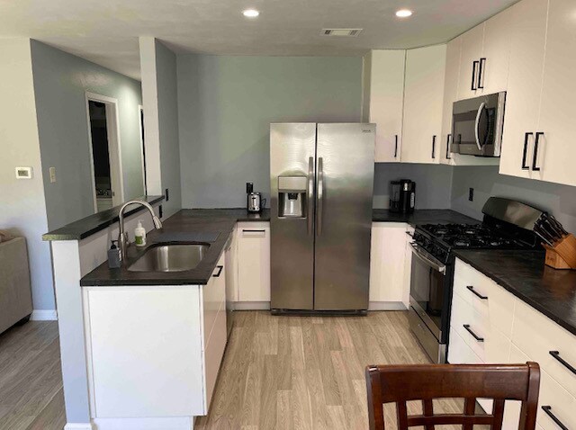Building Photo - 2912 Dillion Hill Dr