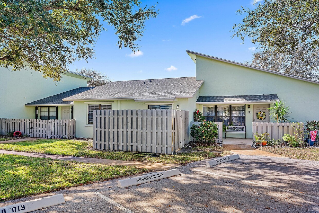 Foto principal - 431 Jupiter Lakes Blvd