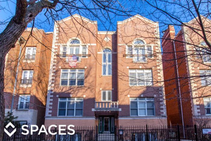 Primary Photo - 4 bedroom in Chicago IL 60613