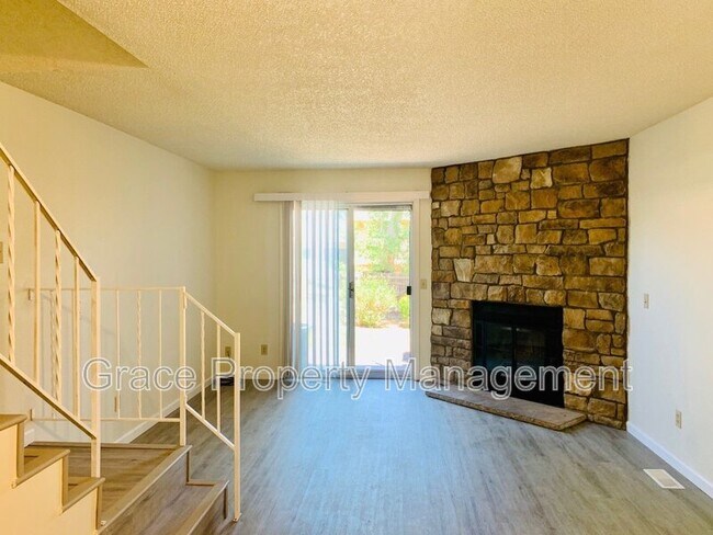 Foto del edificio - 2224 S Jasper Way