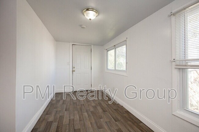 Foto del edificio - 25141 Treadwell Ave