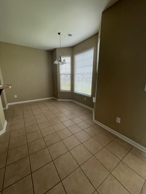 Foto del edificio - 270 Burchwood Ln