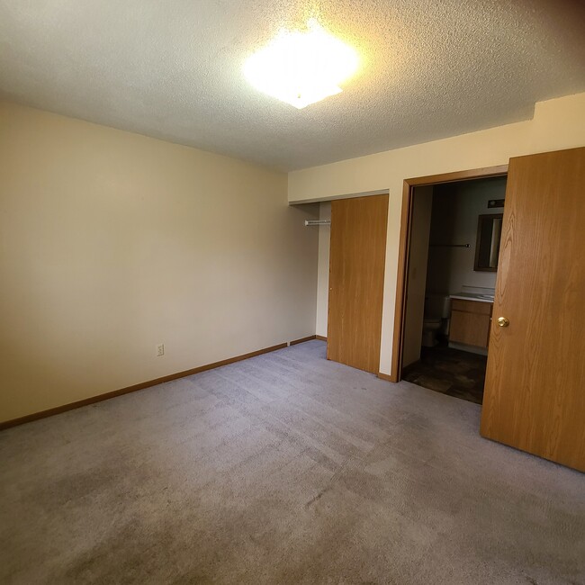 Foto del edificio - 8th & 8th Apartments