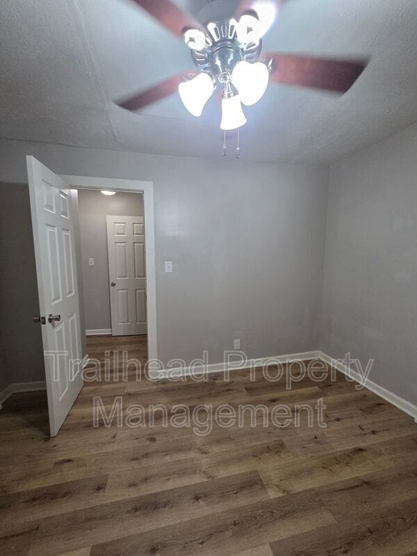 Foto del edificio - 1506 West 23rd St S