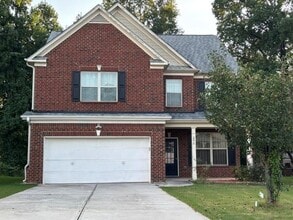 Building Photo - 2570 Trelipe Dr