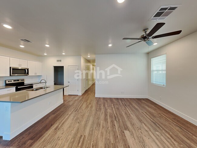 Foto del edificio - 21483 S 231st Way