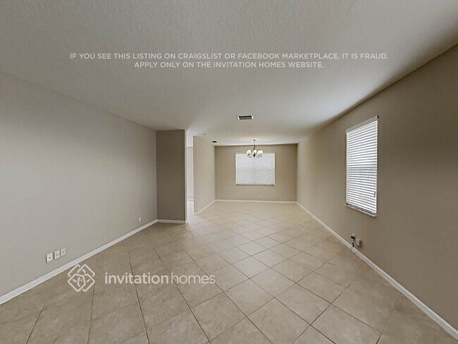 Foto del edificio - 7563 NW 70th Ave