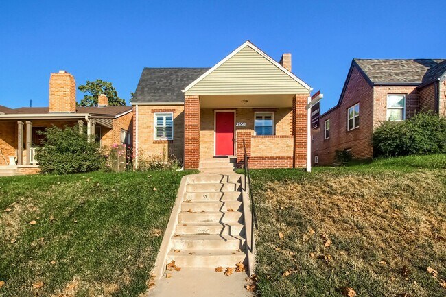 Foto del edificio - 4 Bedroom House in Denver