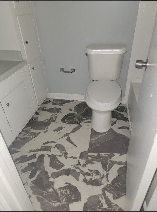 Building Photo - 225 W McDowell Rd