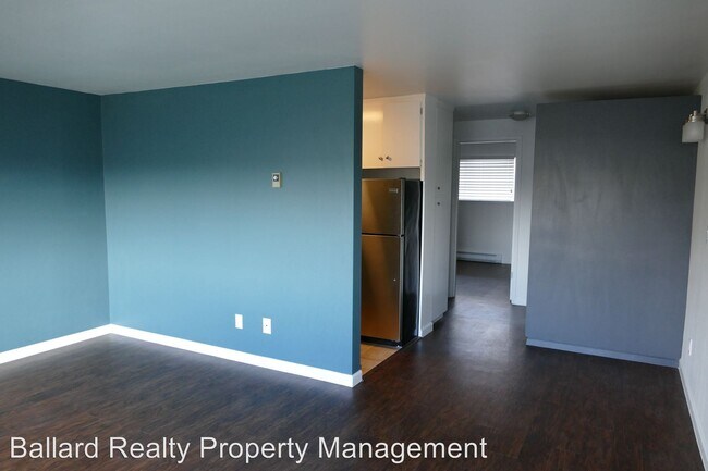 Building Photo - 5121 17th Ave NW