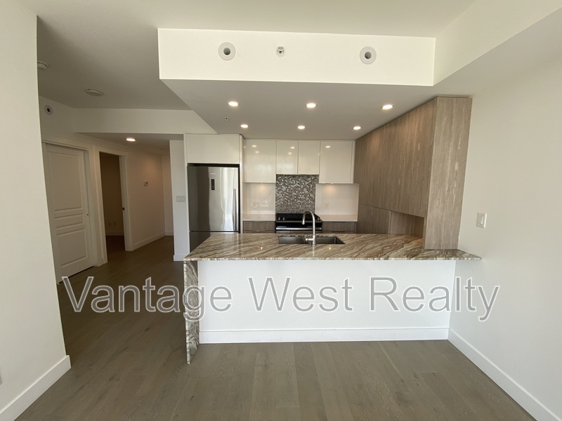 Primary Photo - 1151-1151 Sunset Dr