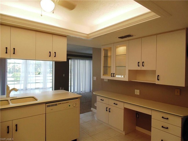 Foto del edificio - 4852 Golf Club Ct