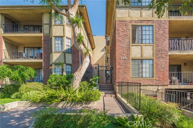 Foto del edificio - 336 N Louise St